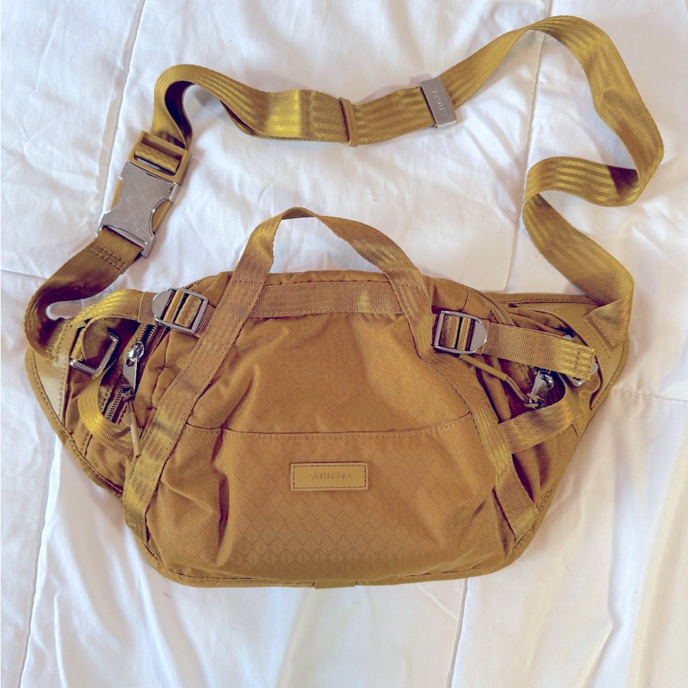 Athleta Fanny sack. Mustard.